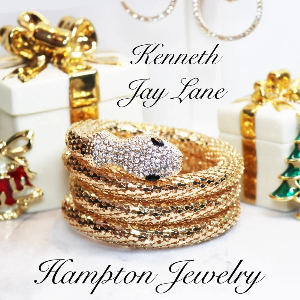Kenneth Jay Lane this exquisite